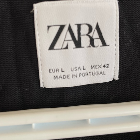 Soft Men’s T - Picture 2 of 3